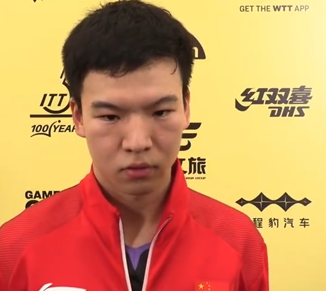 向鹏3-1泊雷特采访!再提团结+指责极端球迷,总结这场亲承没打好